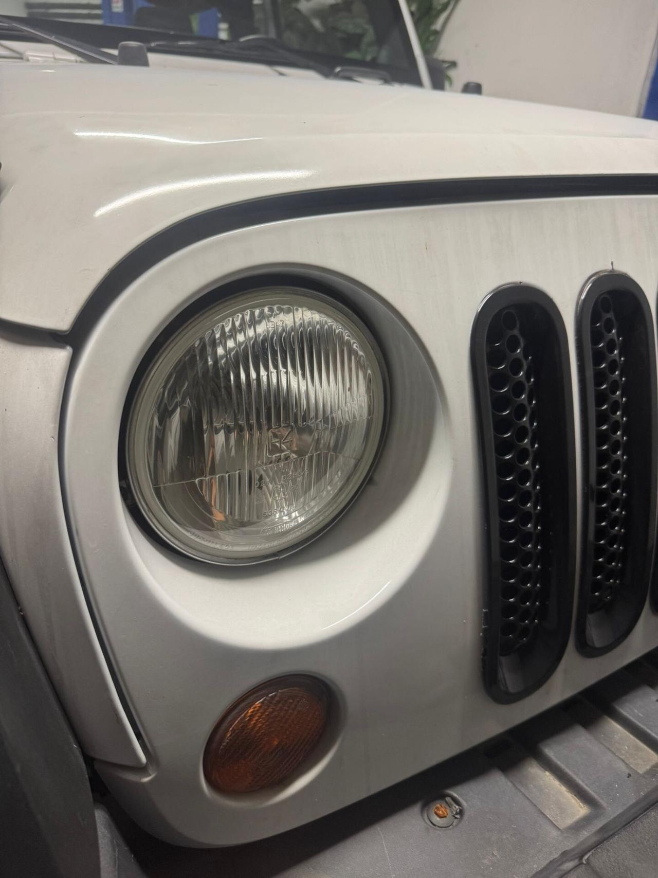 Jeep Wrangler 2.8 CRD DPF Sahara Auto 2013
