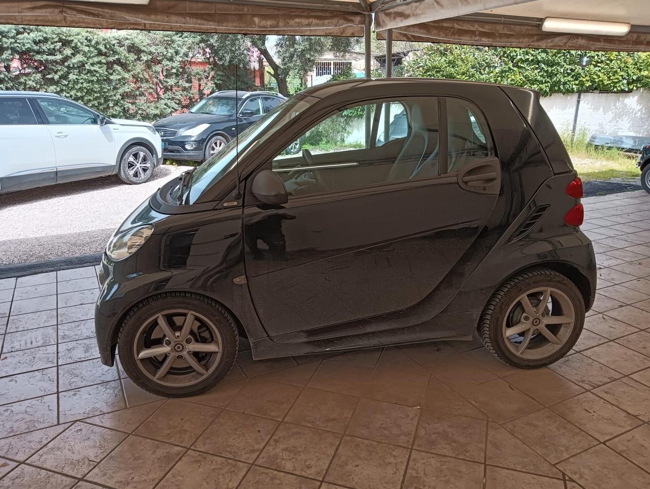 Smart ForTwo 1000 52 kW coupé pure