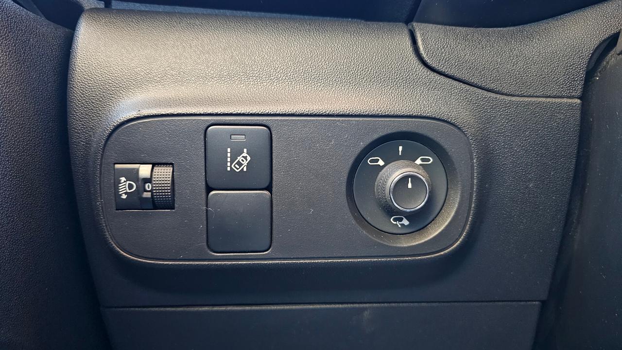 Citroen C3 PureTech 82 S&S GRAPHIC UNIPRO' CINTA SOSTITUITA ANDROID