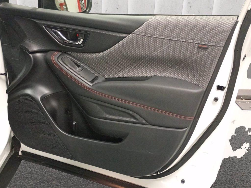 SUBARU Forester 2.0i e-boxer 4dventure lineartronic del 2024