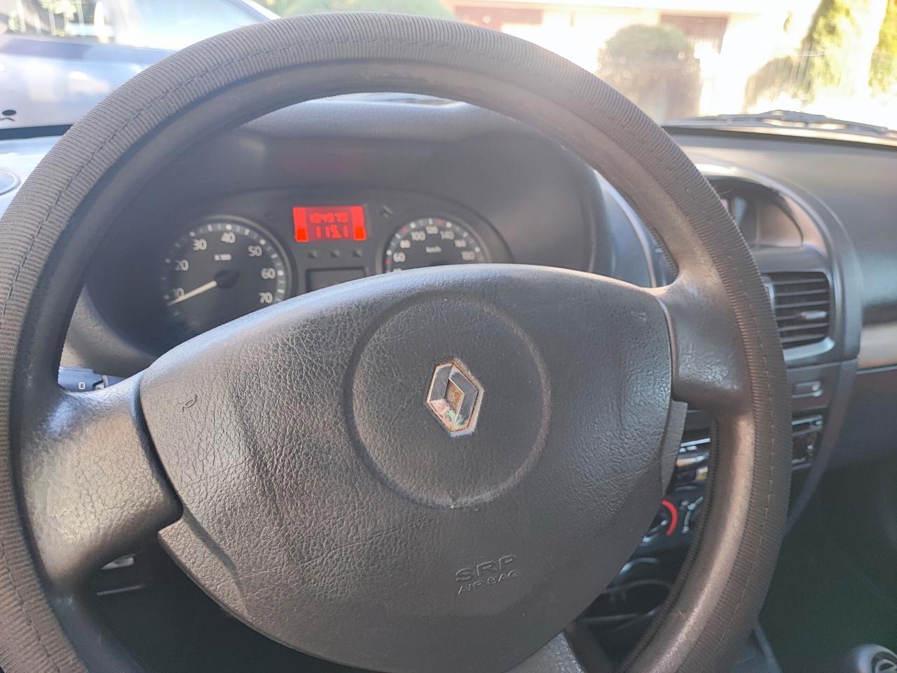 Renault Clio 1.2 cat 5 porte Confort Authentique