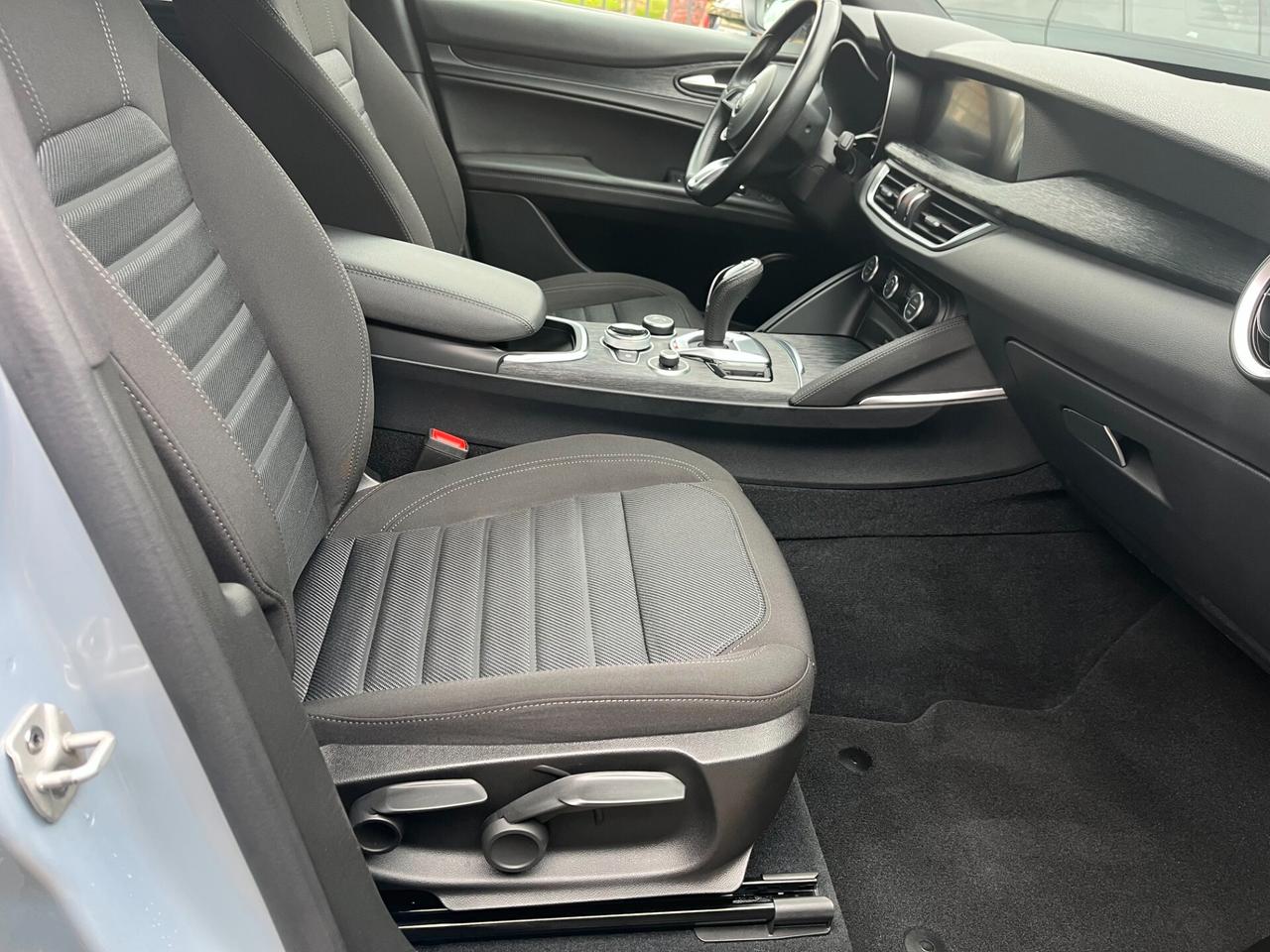 Alfa Romeo Stelvio 2.2 TD 190 cv AT8 Q4 Business