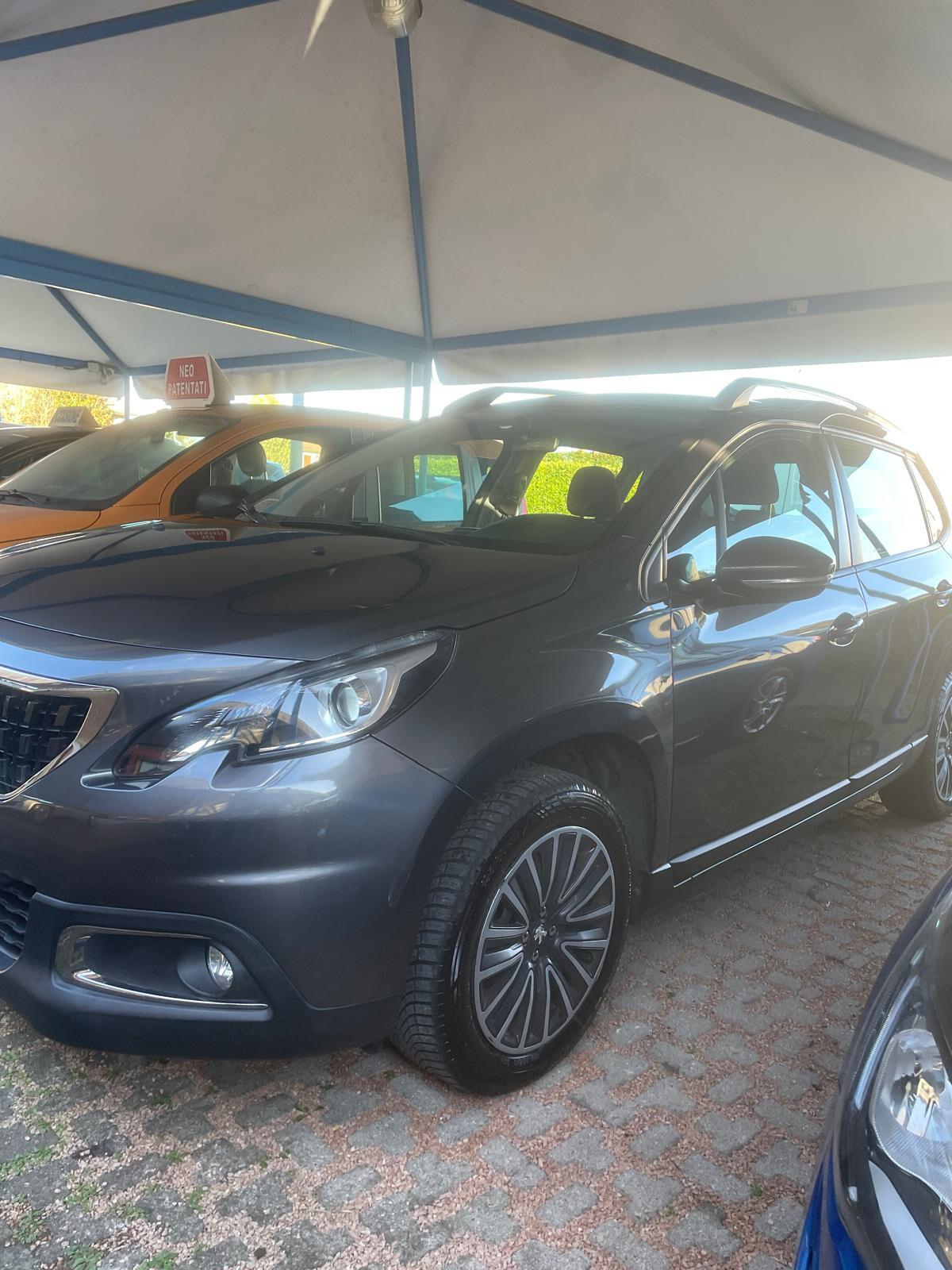 Peugeot 2008 BlueHDi 100 cv