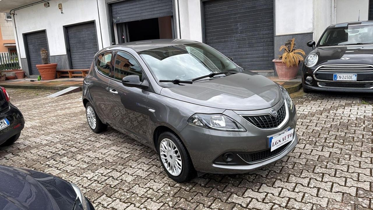 Lancia Ypsilon 1.2 69 CV 5 porte GPL Ecochic Gold