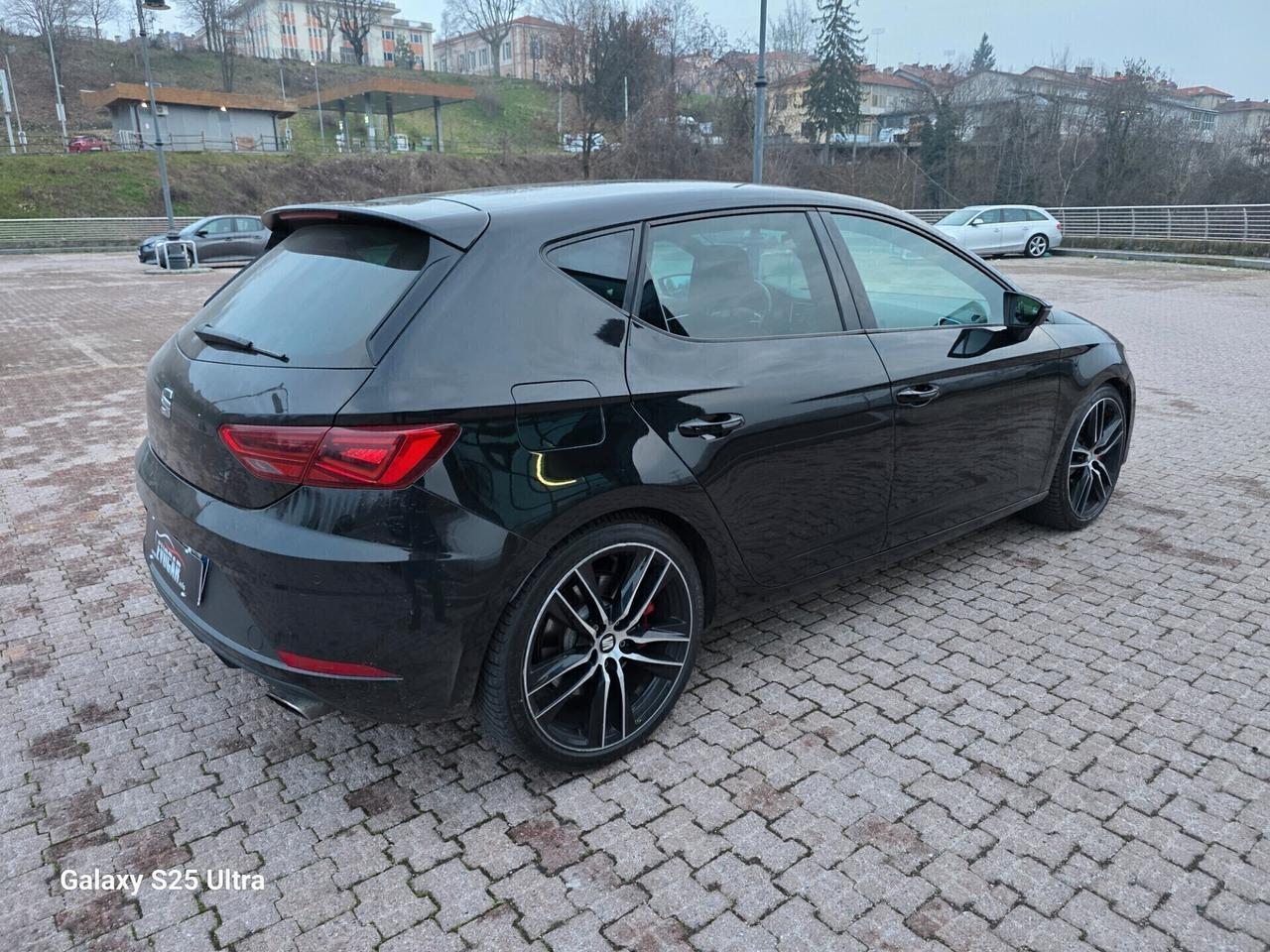 Seat leon cupra 2.0TSI DSG cv300 valutiamo usato /scambio