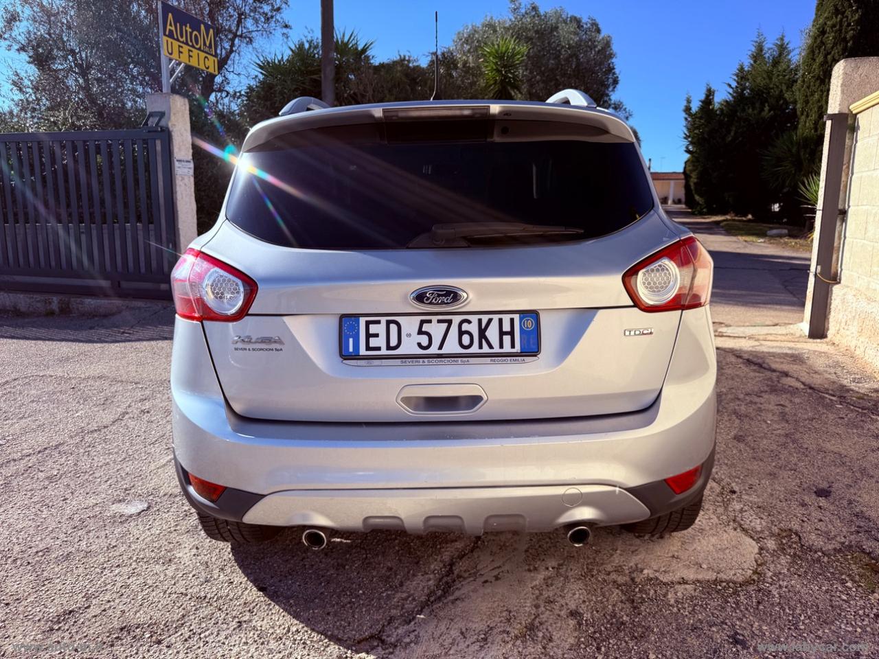 FORD Kuga 2.0 TDCi 140 CV 2WD Titanium