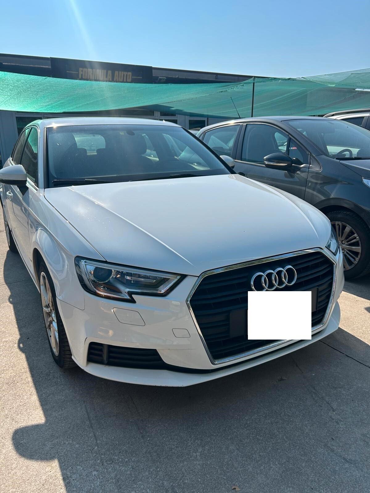 Audi A3 SPB 1.6 TDI Sport OK NEO PATENTATI