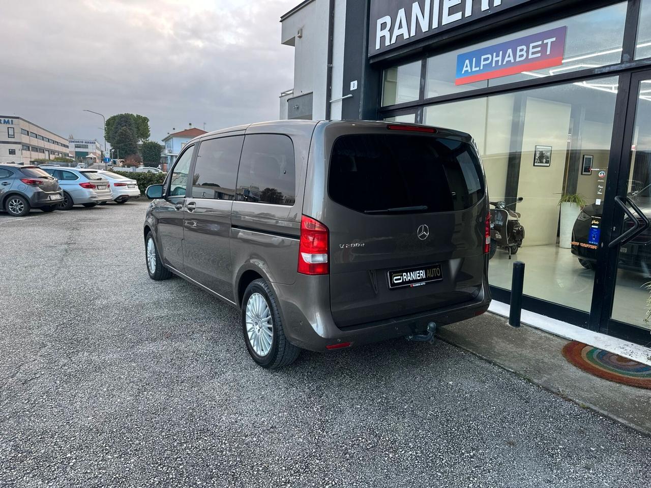 Mercedes-benz V 200 d 8p. Compact navi pdc telecamera full