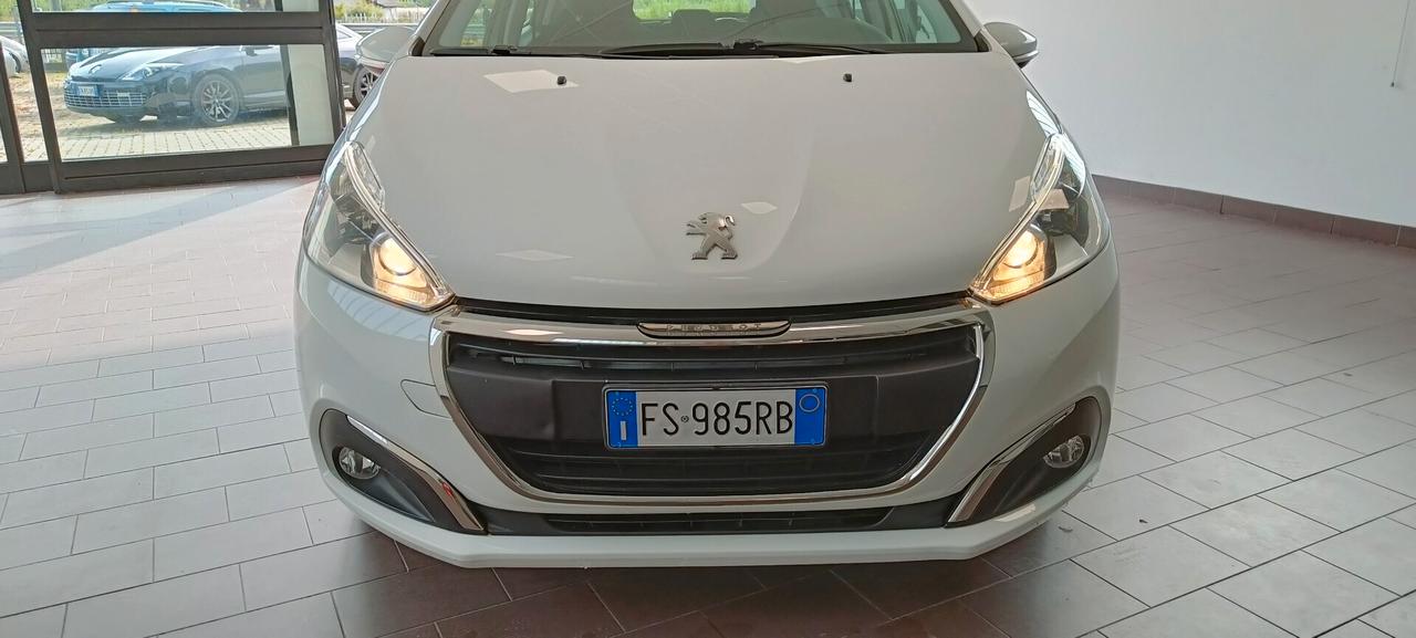 Peugeot 208 PureTech 82cv 5 porte Style