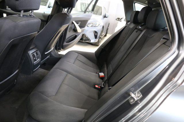 BMW 318 d Touring Business aut.