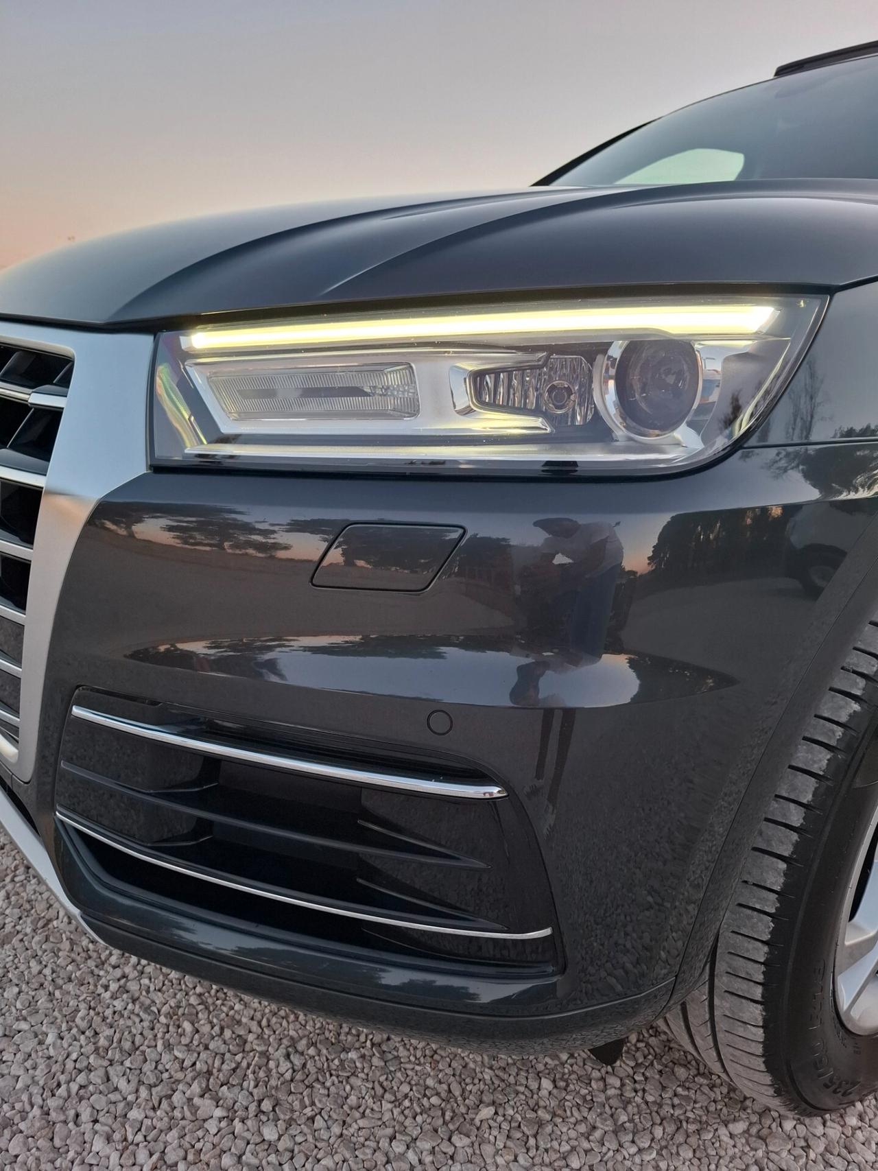 Audi Q5 35 TDI- S Tronic * TETTO-LED-NAVY*RADAR