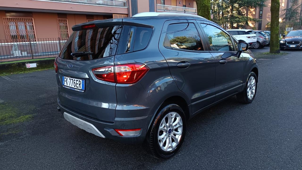 Ford EcoSport 1.5 110 CV Powershift Titanium