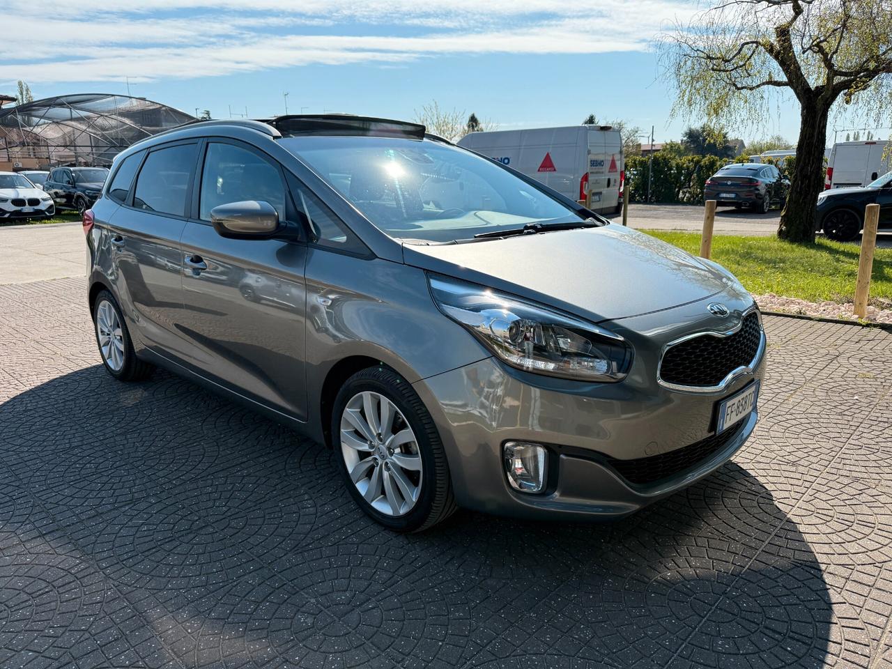 Kia Carens 1.7 CRDi 115 CV Class 7 POSTI