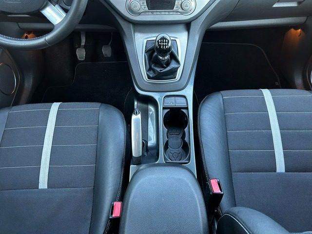 FORD Kuga 2.0 TDCi 163 CV 4WD "GANCIO TRAINO"