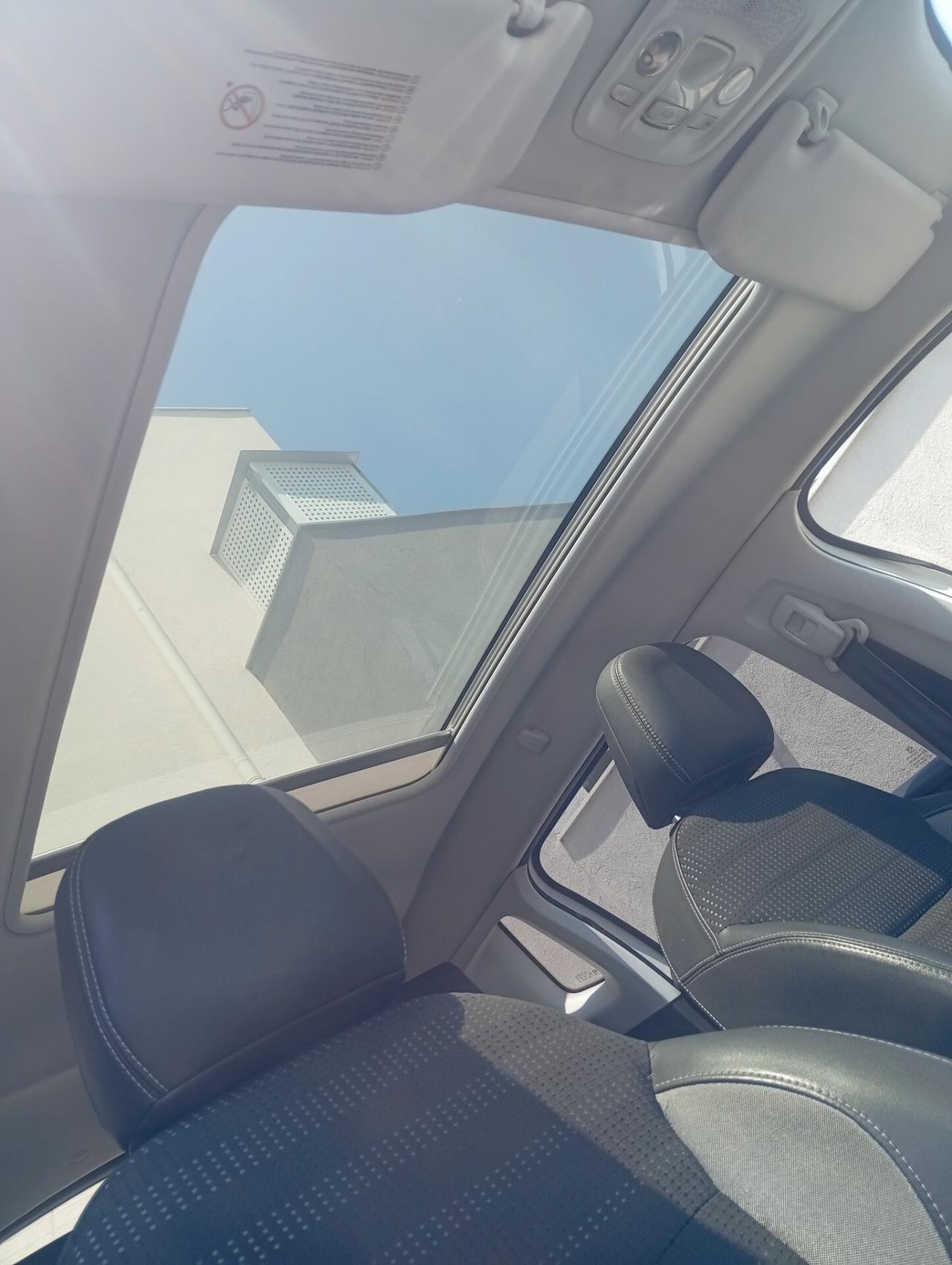 Peugeot 2008 1.6 e-HDi 92 CV Stop&Start Allure
