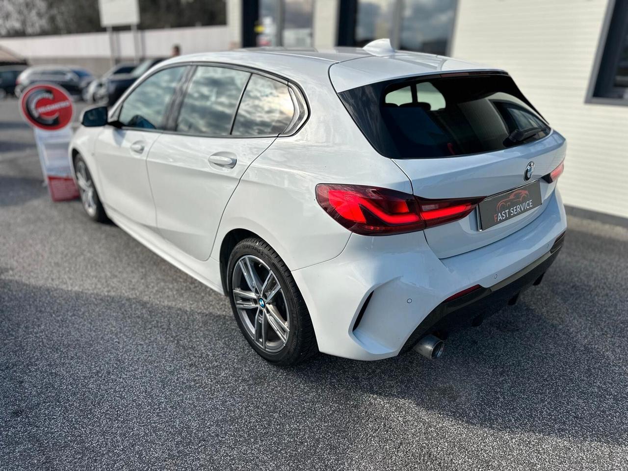 Bmw 116 116d 5p. M SPORT SEDILI A GUSCIO MSPORT