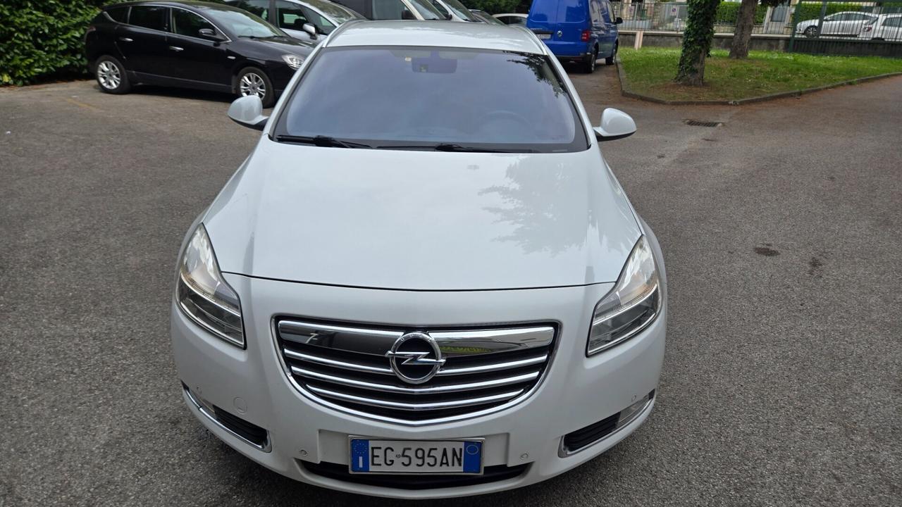 Opel Insignia 2.0 CDTI Sports Tourer Cosmo