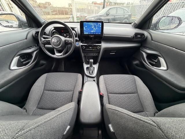 Toyota Yaris Cross 1.5 Hybrid 5p. E-CVT AWD-i Loun