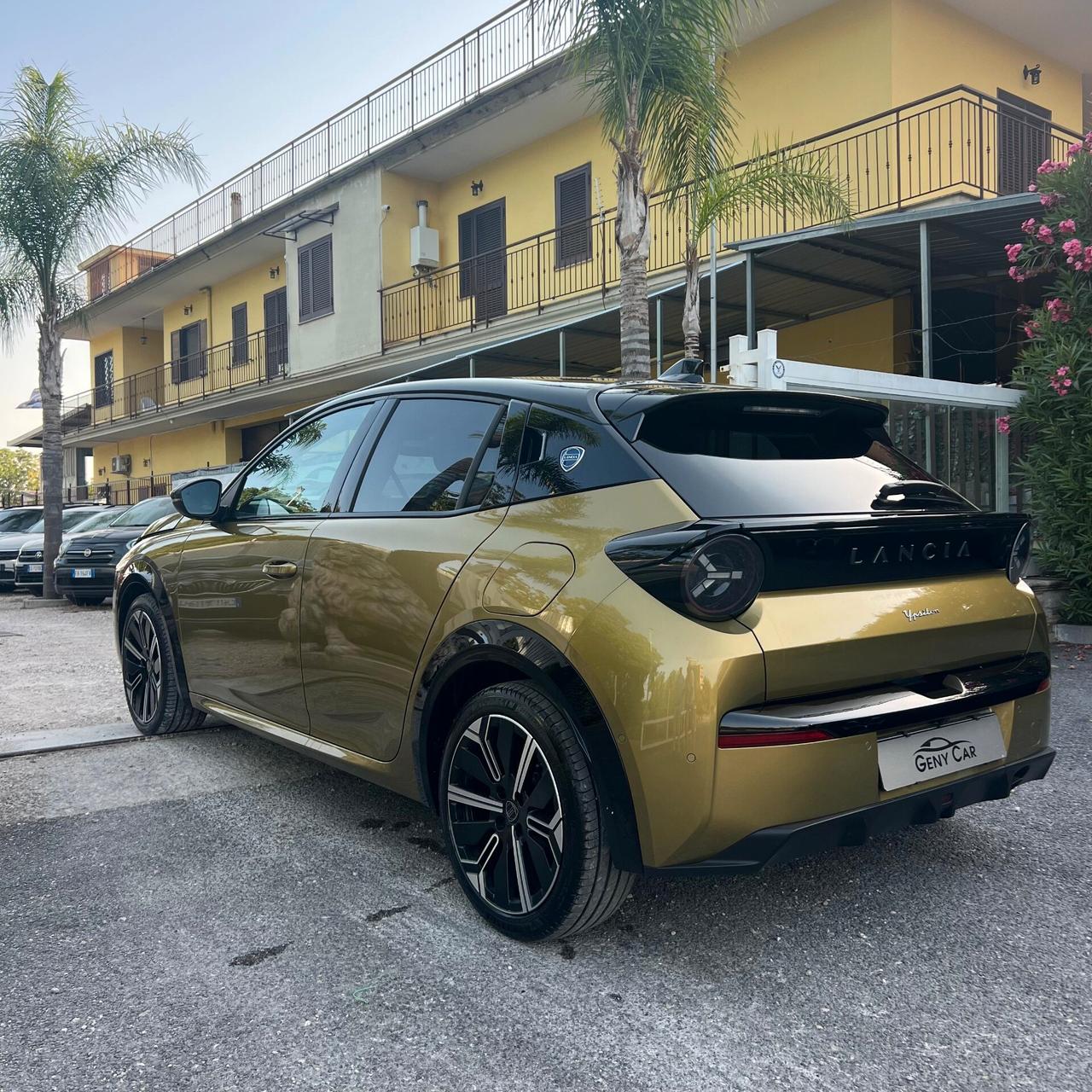 LANCIA NUOVA YPSILON IBRIDA LX 1.2 100CV