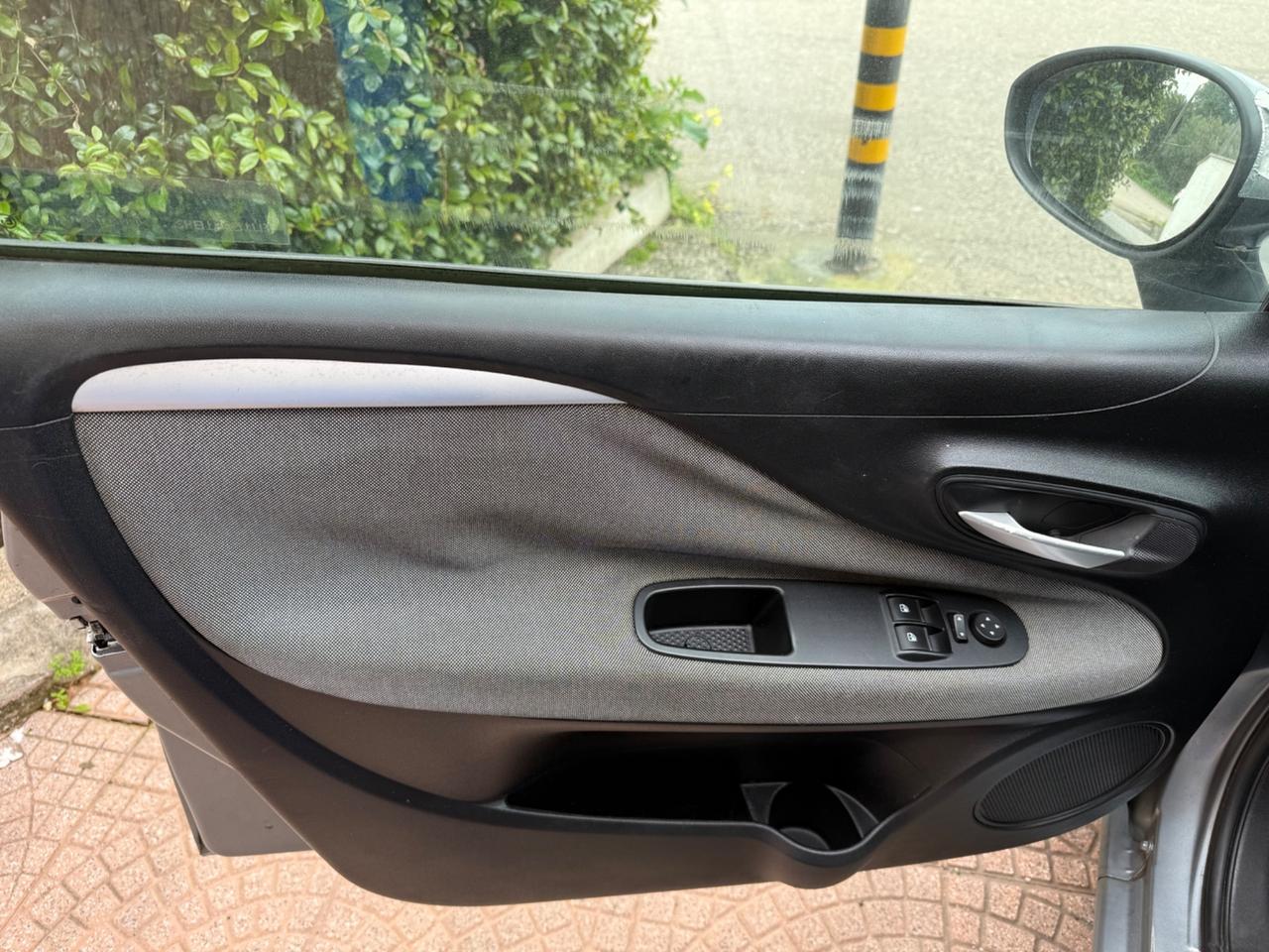 MOTORE SOLO 80000 KM!! Fiat Punto Evo 1.3 Mjt 90 CV 5 porte Dualogic Emotion