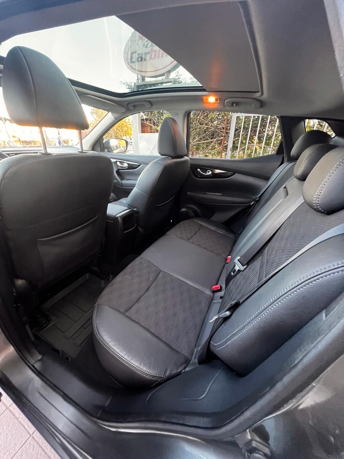 Nissan Qashqai 1.5 dCi N-Connecta