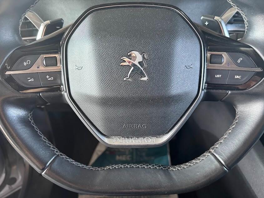 Peugeot 3008 Hybrid 225 e-EAT8 Allure NEOPATENTATI