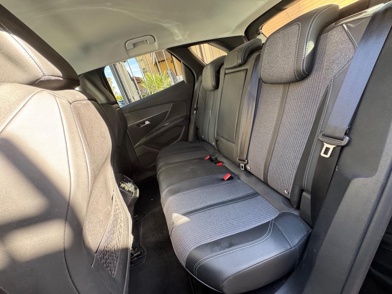 Peugeot 3008 BlueHDi 130 S&S Allure Pack