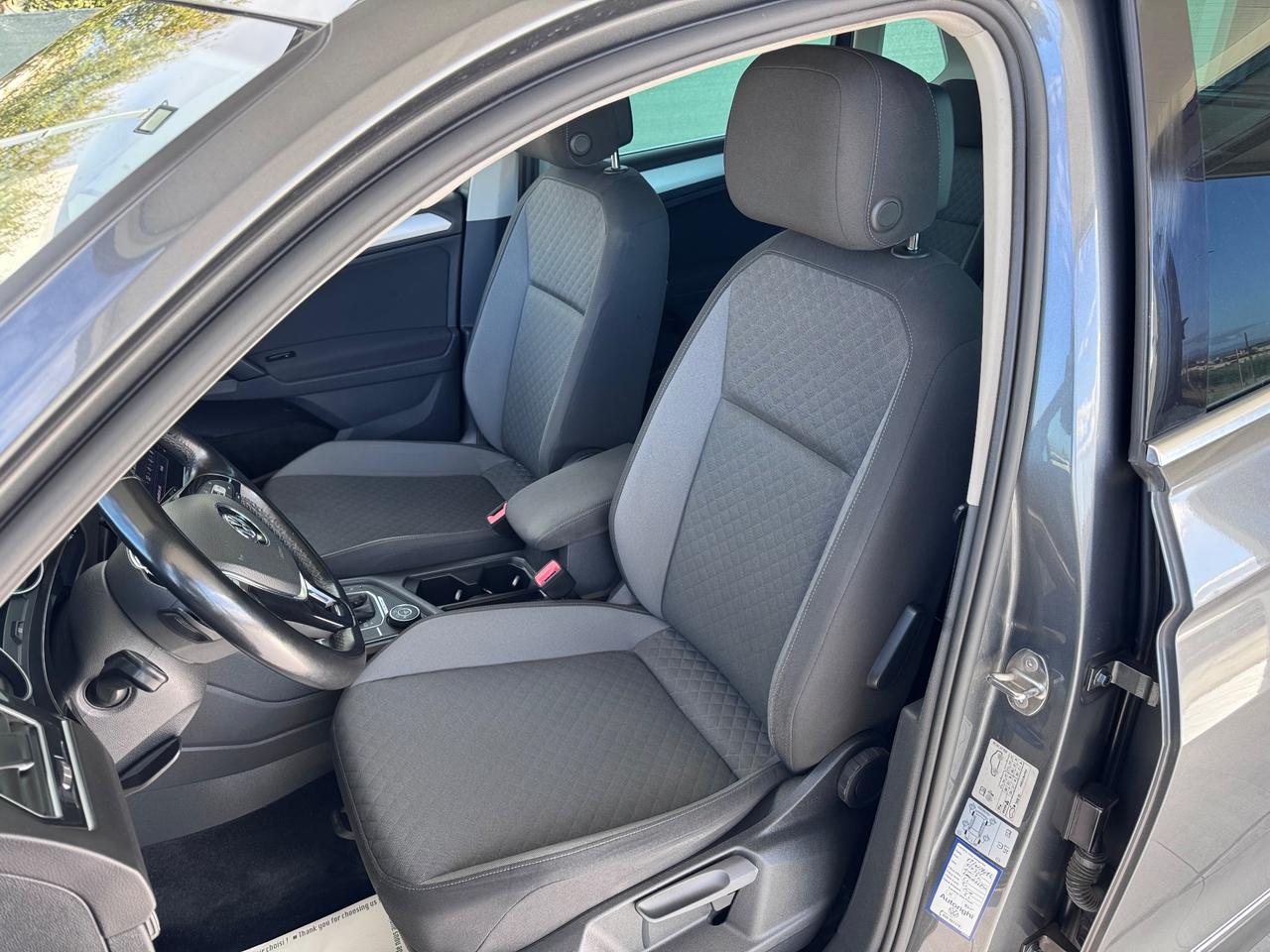 Volkswagen Tiguan 2.0 TDI SCR DSG 4MOTION Business BMT