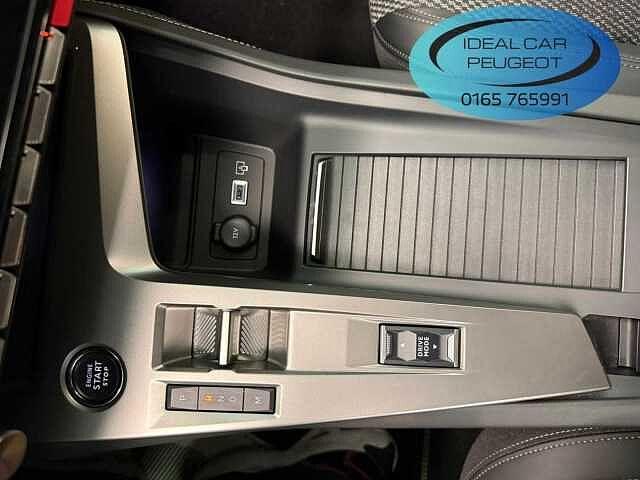 Peugeot 308 PureTech Turbo 130 S&S EAT8 SW GT