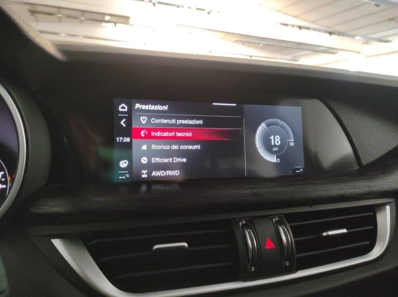 ALFA ROMEO Stelvio - Stelvio 2.2 Turbodiesel 190 CV AT8 Q4 Business