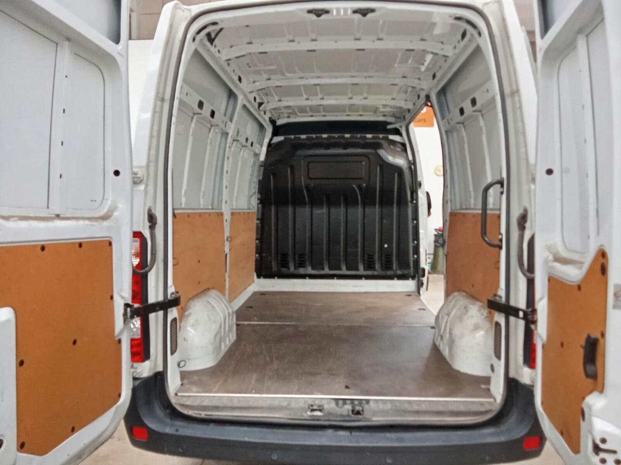 Renault Master T35 2.3 dCi/130 Furgone
