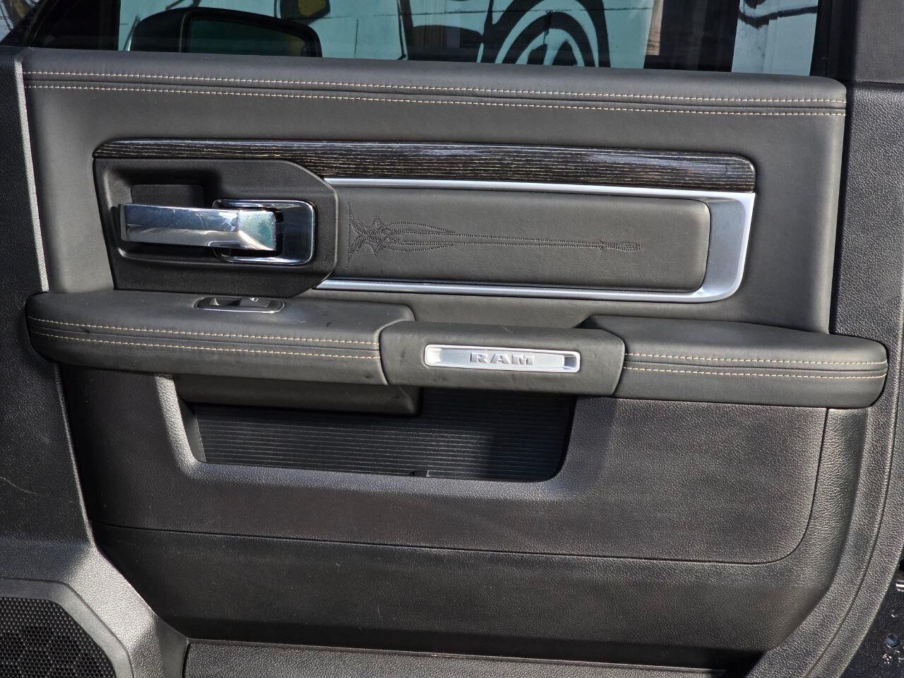 Dodge RAM Dodge Ram 1500 Limited 5.7 V8 GPL Prins