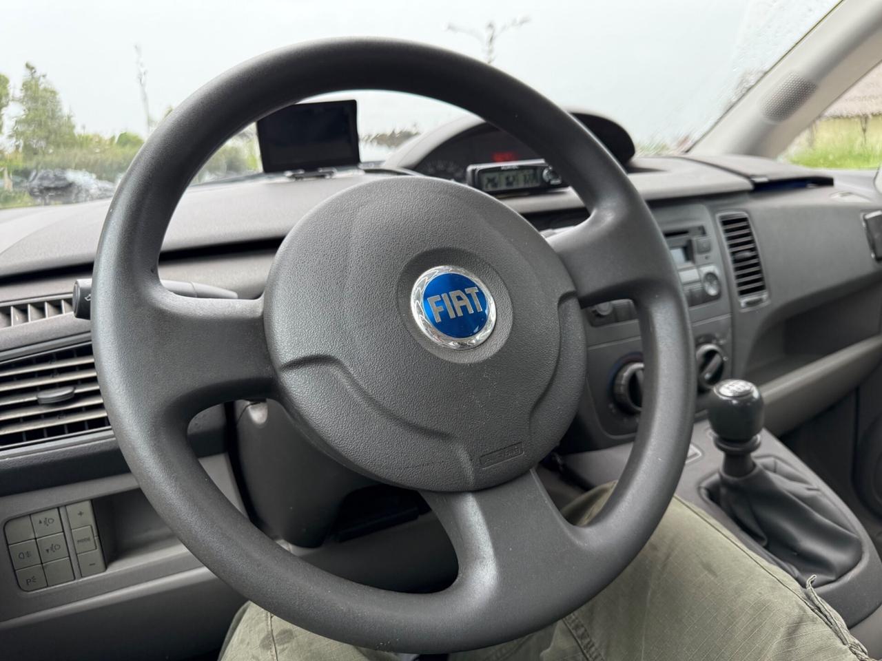 Fiat idea 1.4 Benzina uniproprietà NEOPATENTATI