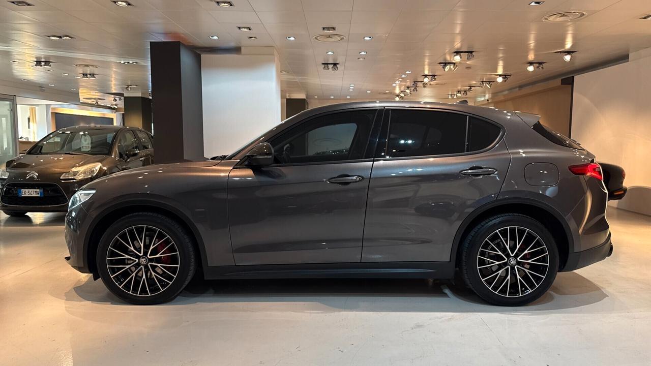 Alfa Romeo Stelvio 2.2 190CV RWD - 2021