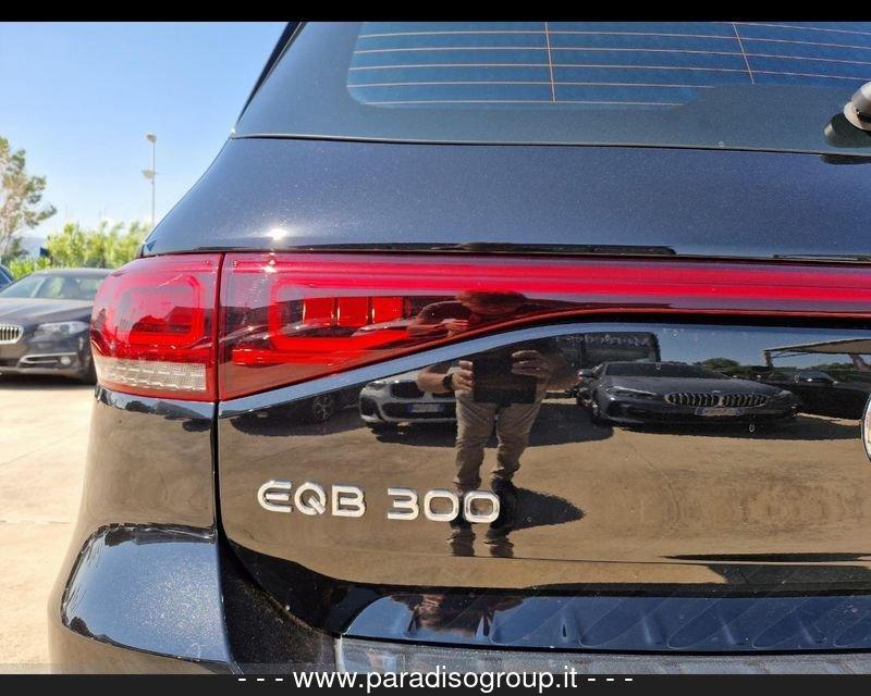 Mercedes-Benz EQB 2436 300 4MATIC