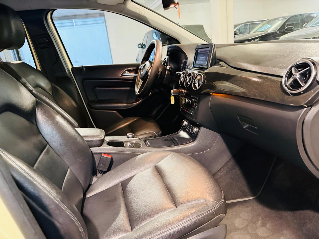 Mercedes-benz B 180 CDI*109CV*NEOPATENTATI*AUTOMATICA*