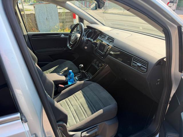 VOLKSWAGEN Touran 1.6 TDI Executive BlueMotion Technology