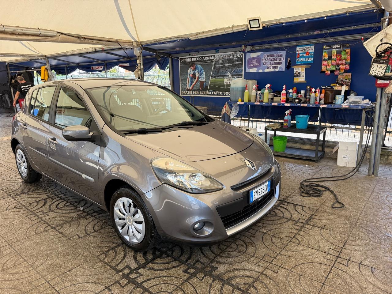 Renault Clio 1.2 16V 5 porte GPL Yahoo!