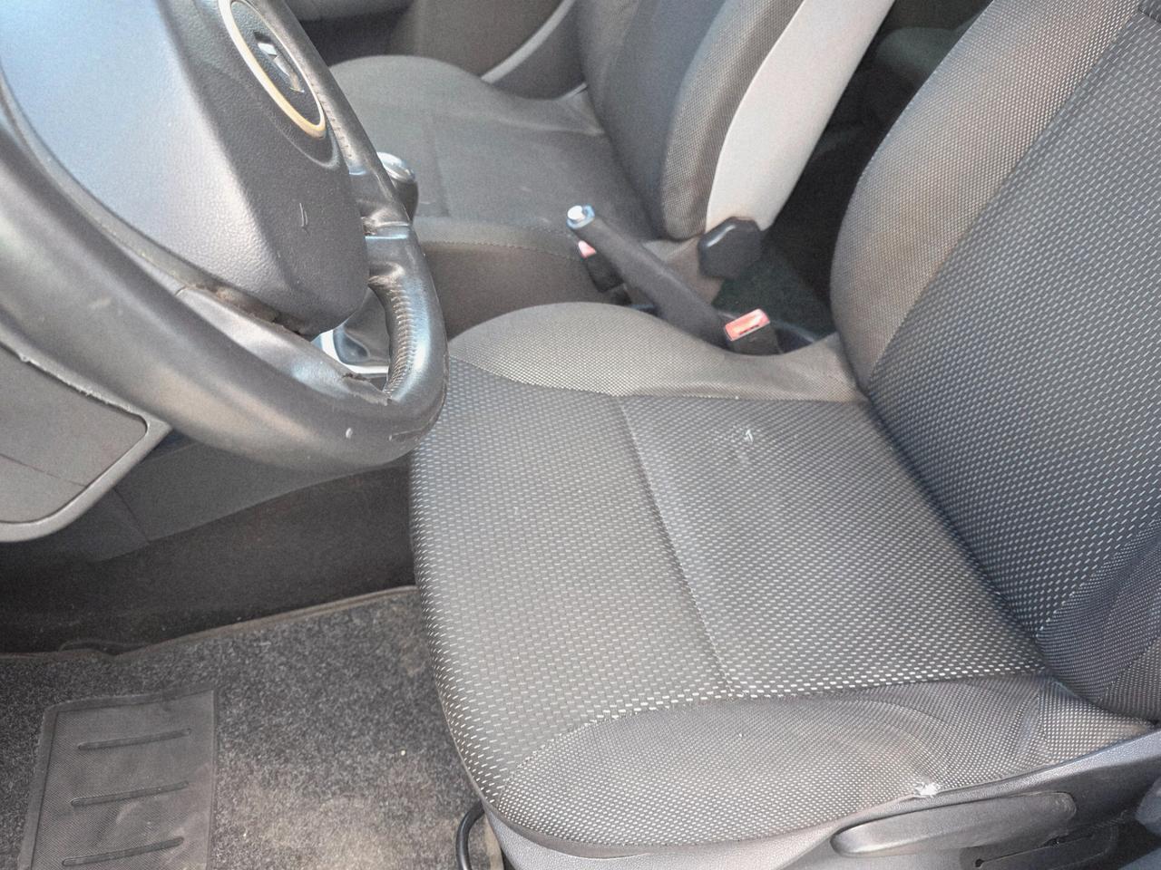 Renault Clio 1.2 16V 5 porte GPL Confort