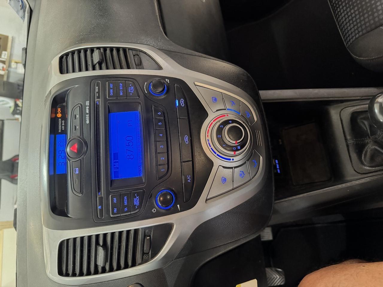 Hundai IX 20 90 CV 1.4 cc. Benz: