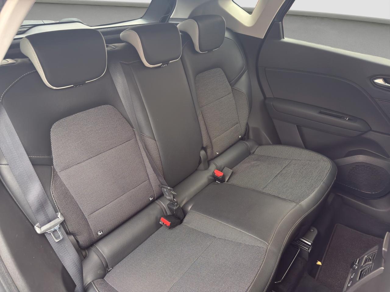 Renault Captur Full Hybrid E-Tech 145 CV Intens