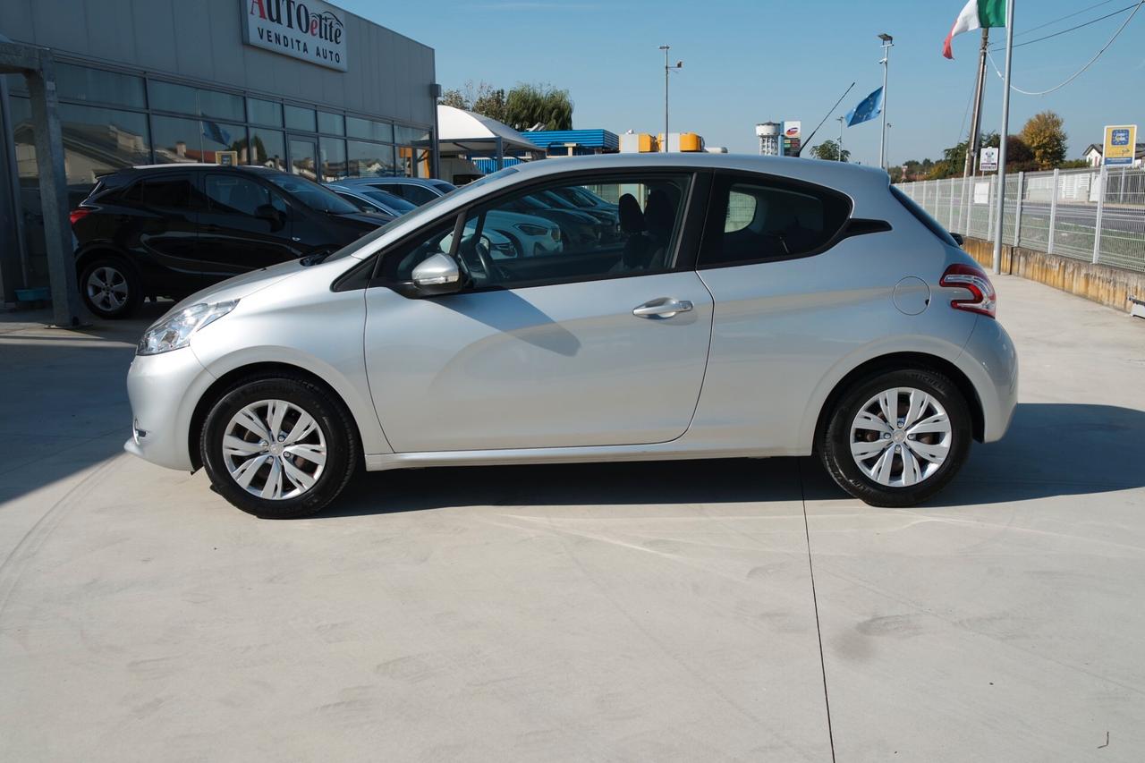 Peugeot 208 PureTech 82 3 porte Active