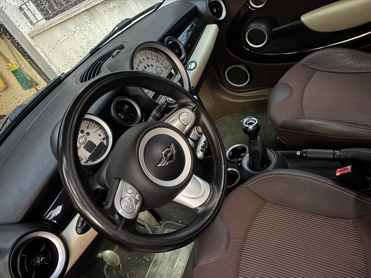 Mini Cooper D Clubman 1.6 16V