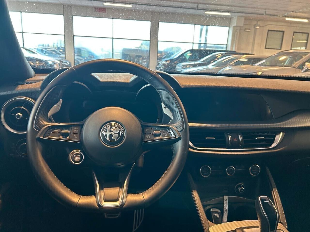 Alfa Romeo Stelvio VELOCE 2.2 Turbodiesel AT8 Q4 SPOTICAR