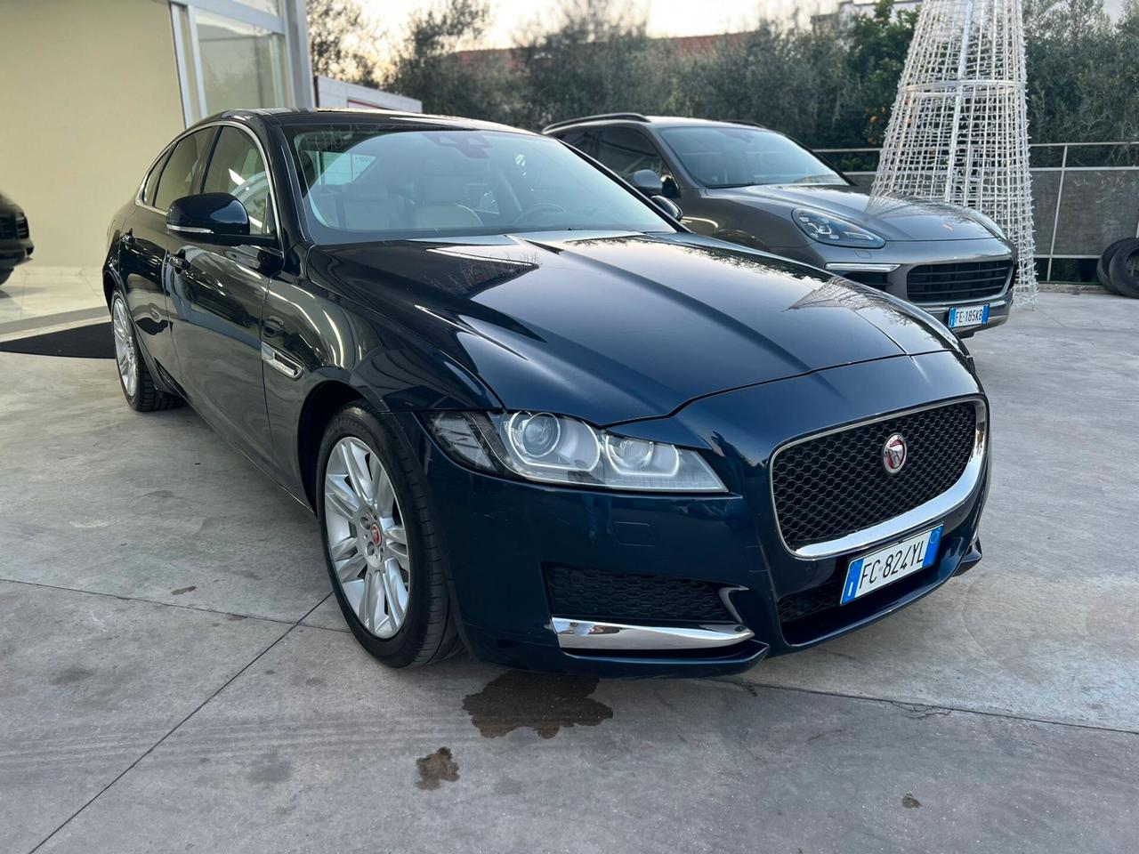 Jaguar XF 2.0 D E-Performance Prestige