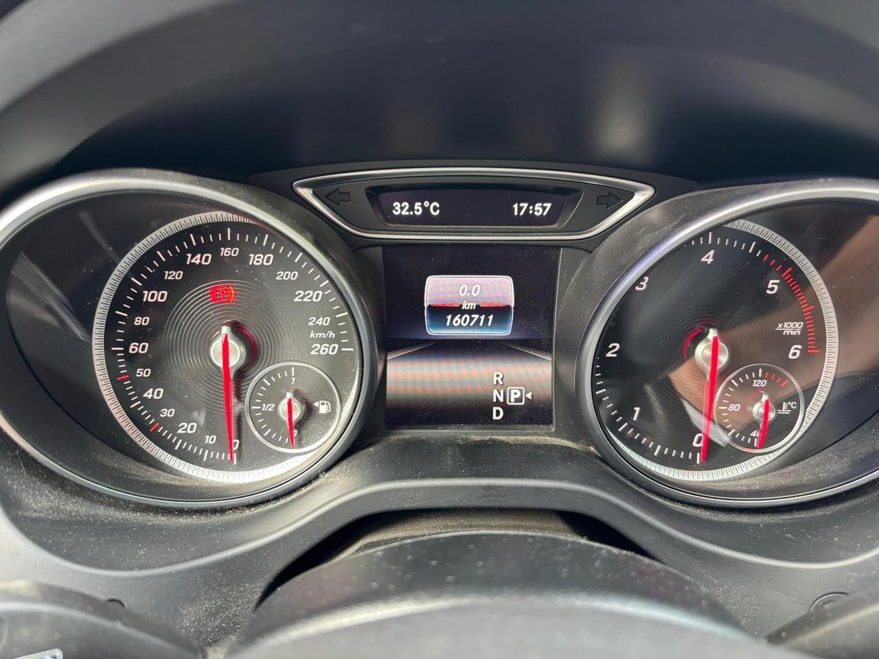 Mercedes-benz CLA 200 CLA 200 d Automatic Premium