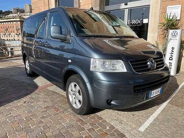 Volkswagen Multivan 2.5 TDI/174CV Highline