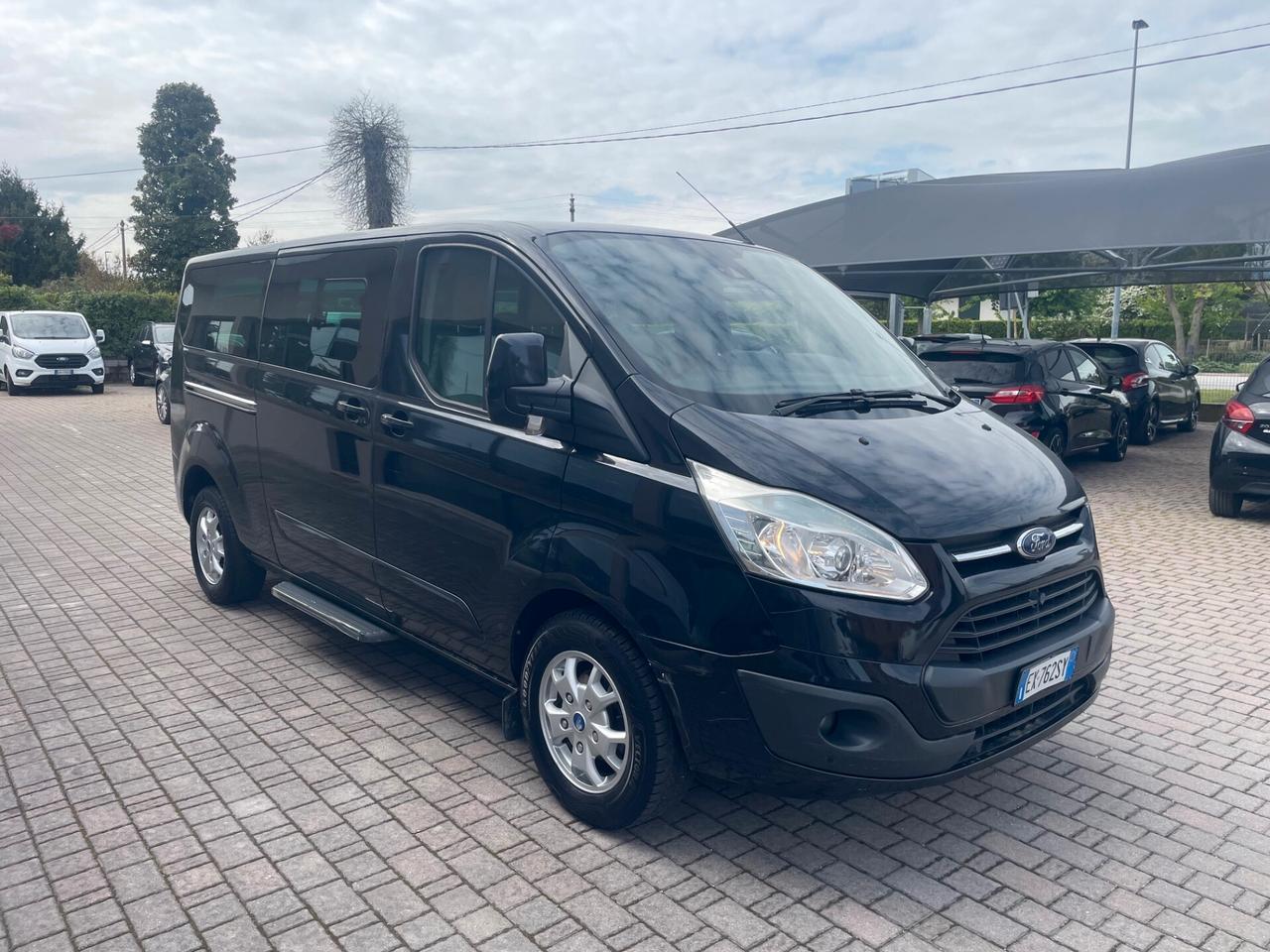 Ford Tourneo Custom 300 2.2 TDCi 155CV PL Titanium