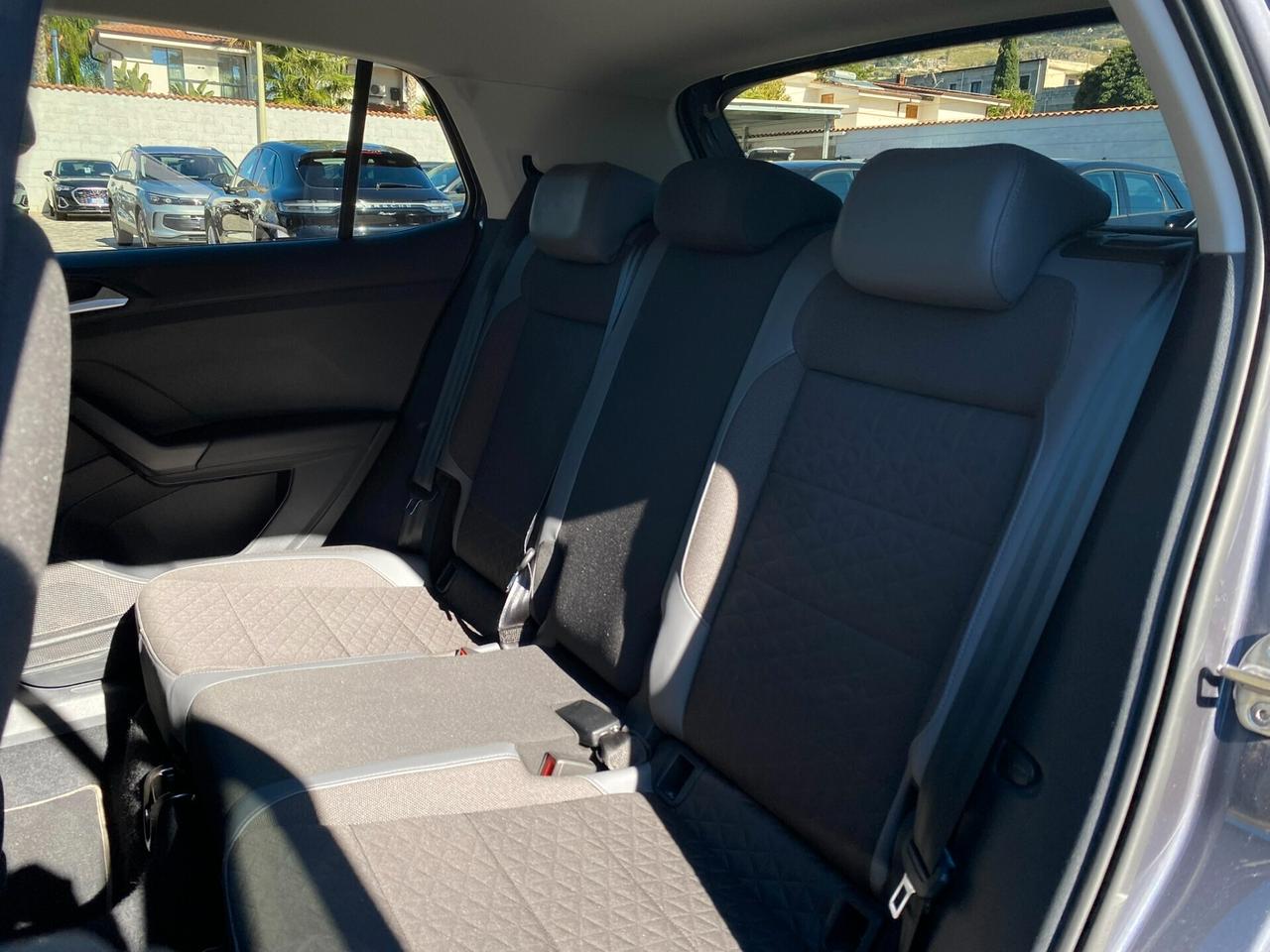 Volkswagen T-Cross Advanced 1.0 TSI 110CV