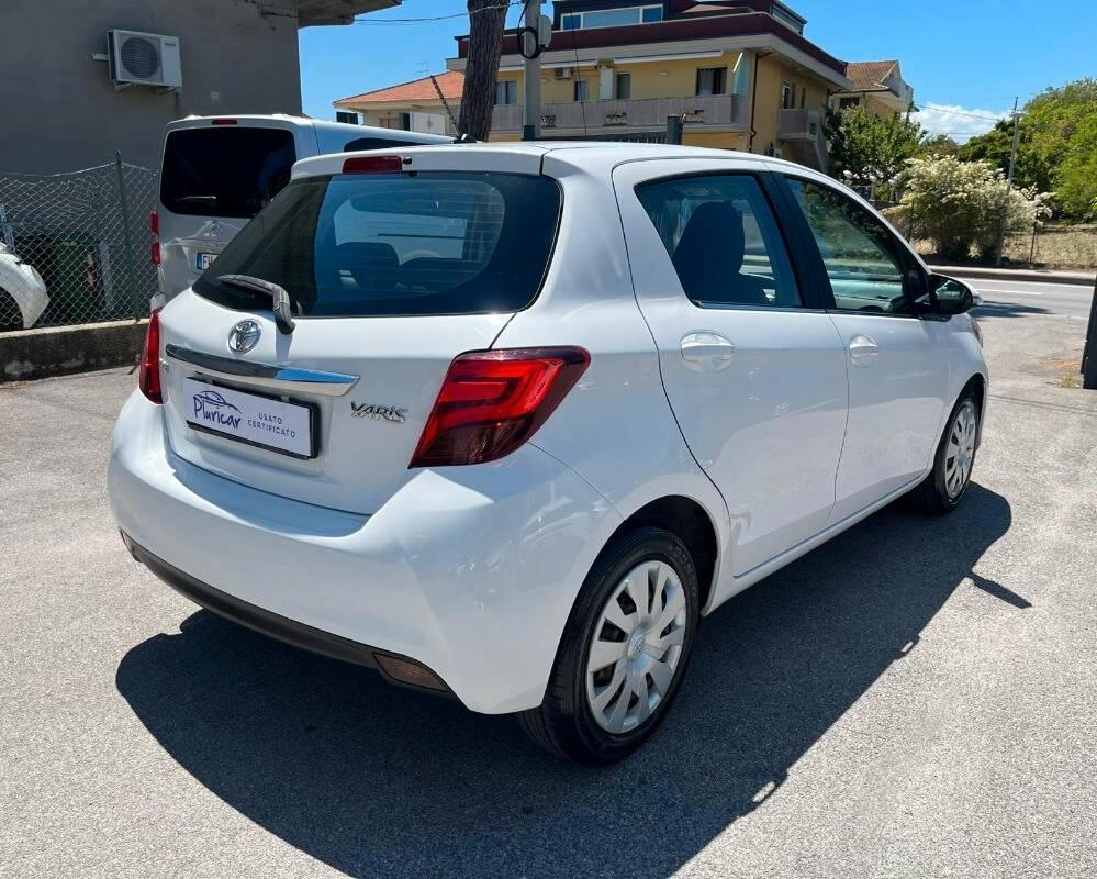 Toyota Yaris 1.4 d-4d Active 5p E6